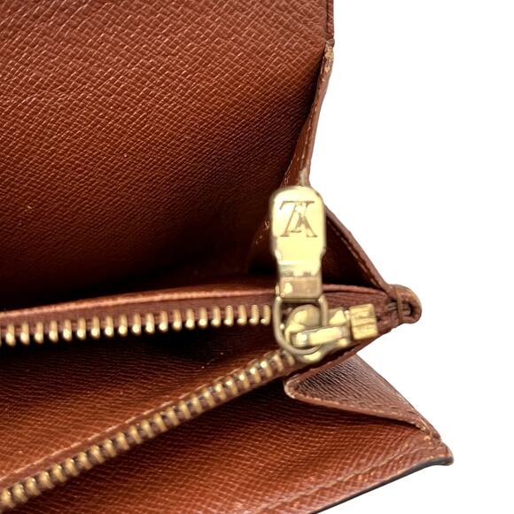 Louis Vuitton Monogram Leather Sarah Wallet - Picture 12 of 16